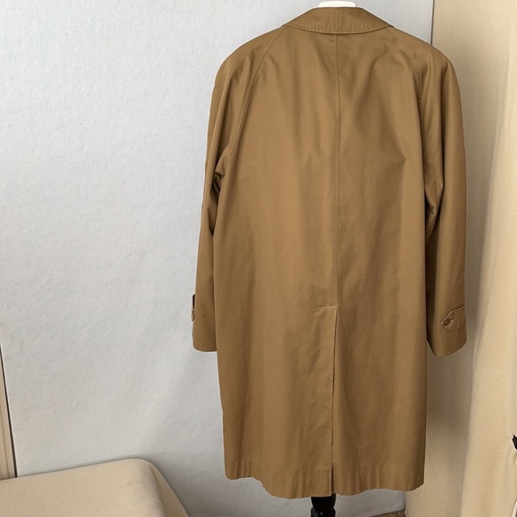 Burberrys’ Dark Tan Overcoat Classic Vintage - Picture 4 of 14